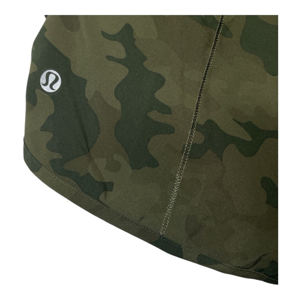 Lululemon Speed Shorts Savasana Camo Fatigue Green, Size 8 - Picture 4 of 4